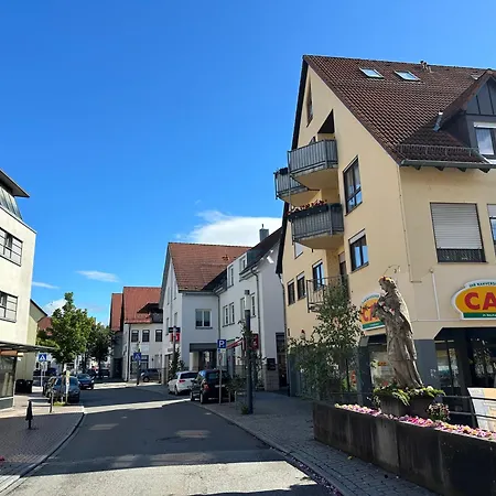 Freudi's Berghuette ホームステイ *