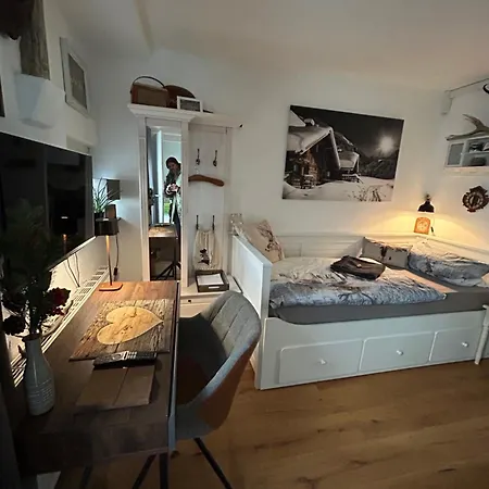 Freudi`s Berghütte * Neuhausen auf den Fildern