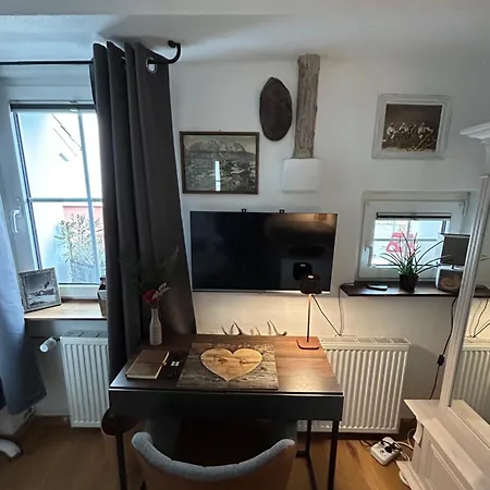 Freudi's Berghuette Lägenhet *