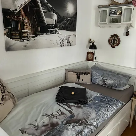 Freudi's Berghuette Neuhausen auf den Fildern