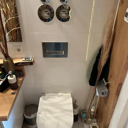 ホームステイ Freudi's Berghuette *