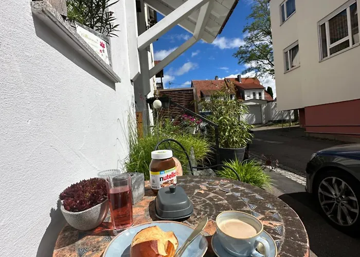 Freudi's Berghuette * Neuhausen auf den Fildern